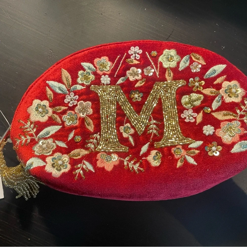 Noor e Noire Beaded, red velour M cosmetic bag